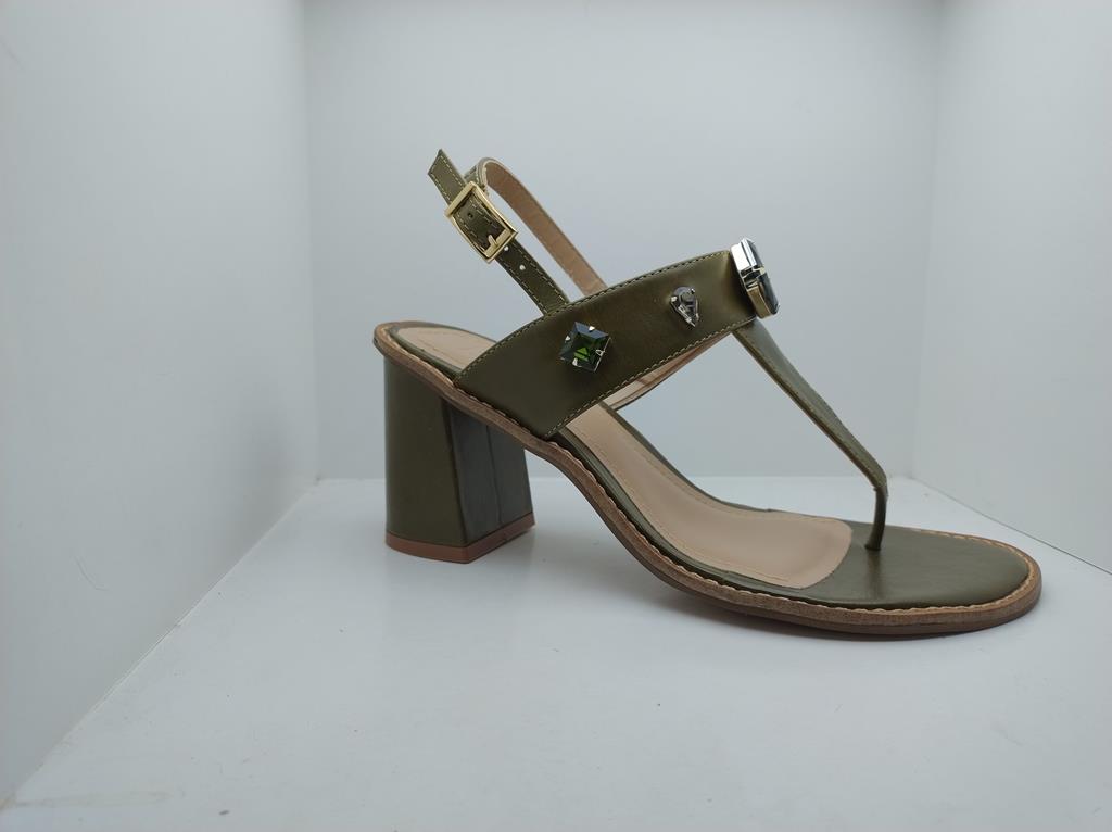 Sandália Salto/Vira - Nina